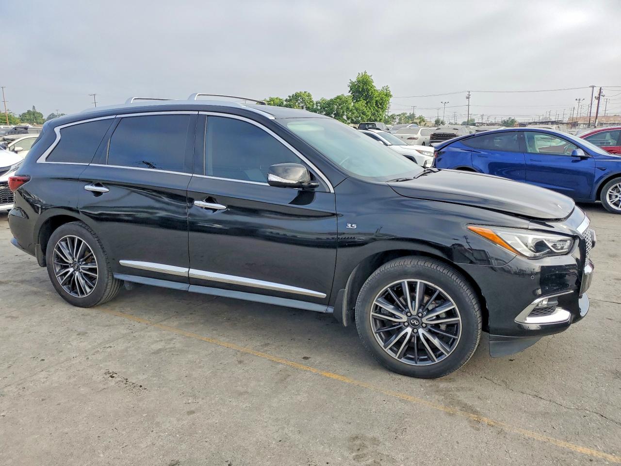 INFINITI Qx Signature Edition