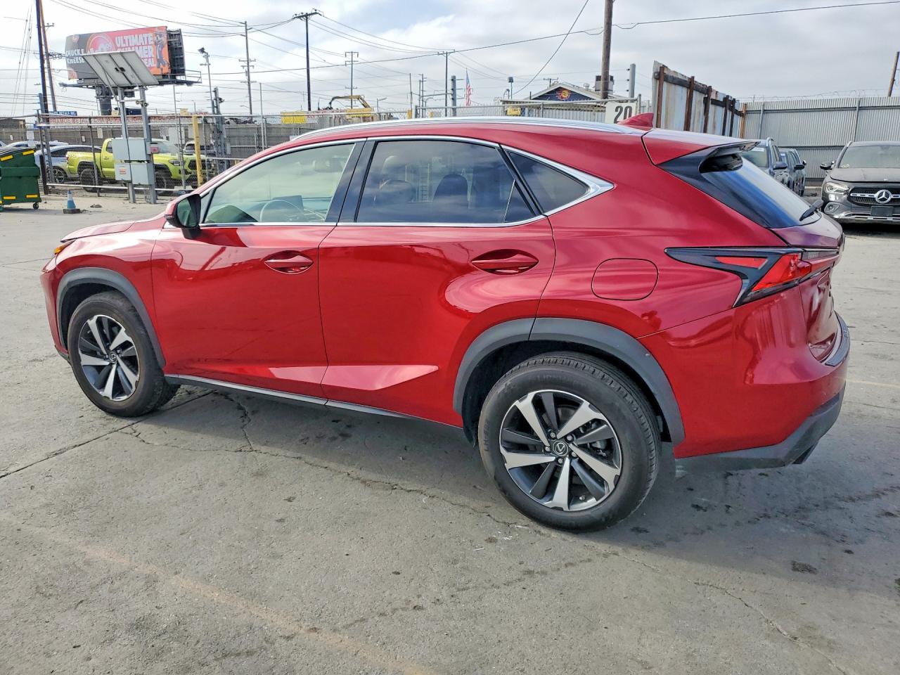 Lexus NX Base