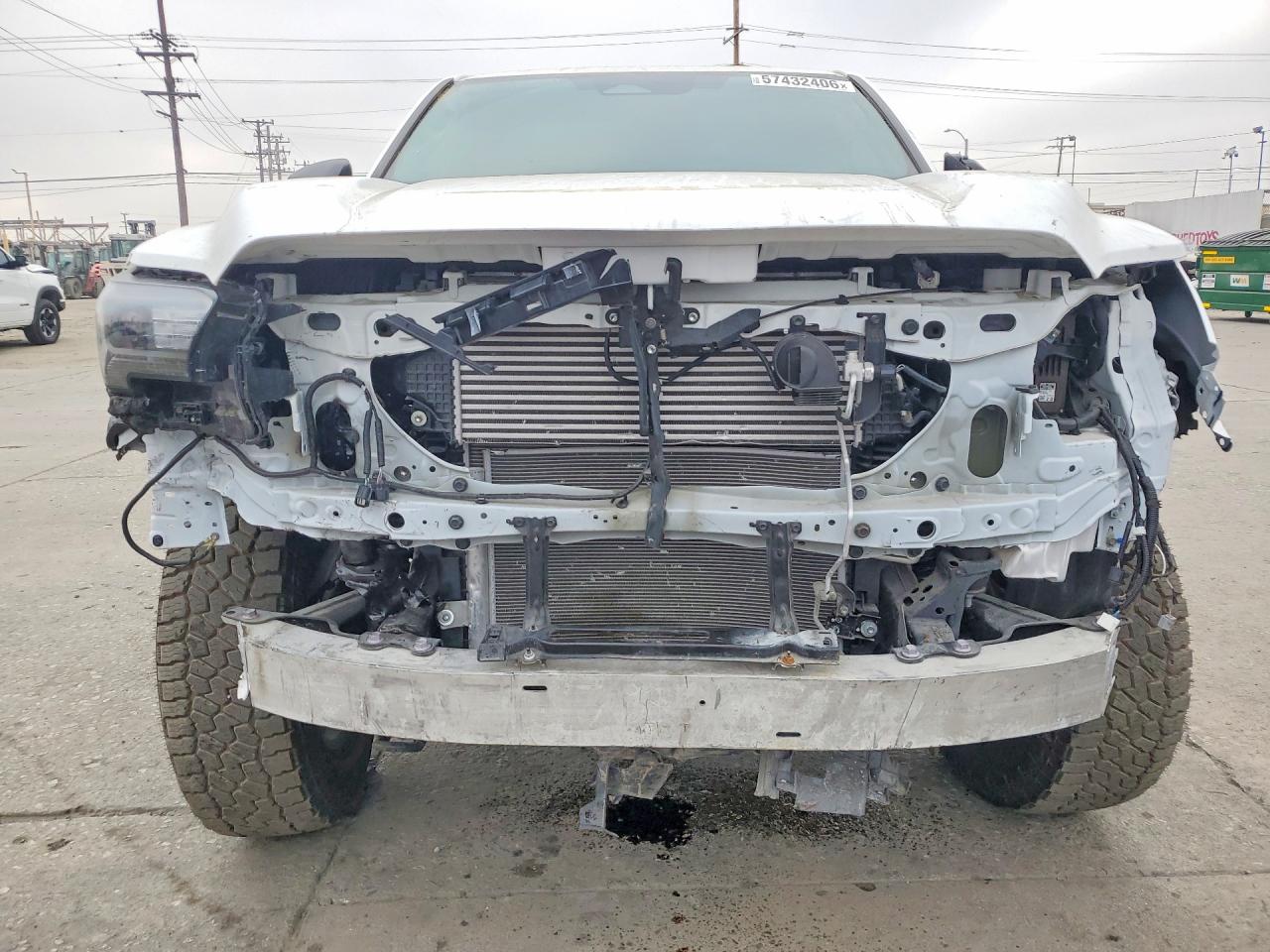 Toyota Tacoma Sr