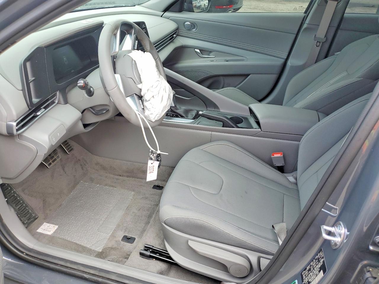 Hyundai ELANTRA Sel Sport