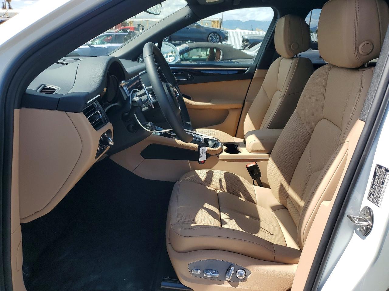 Porsche Macan S