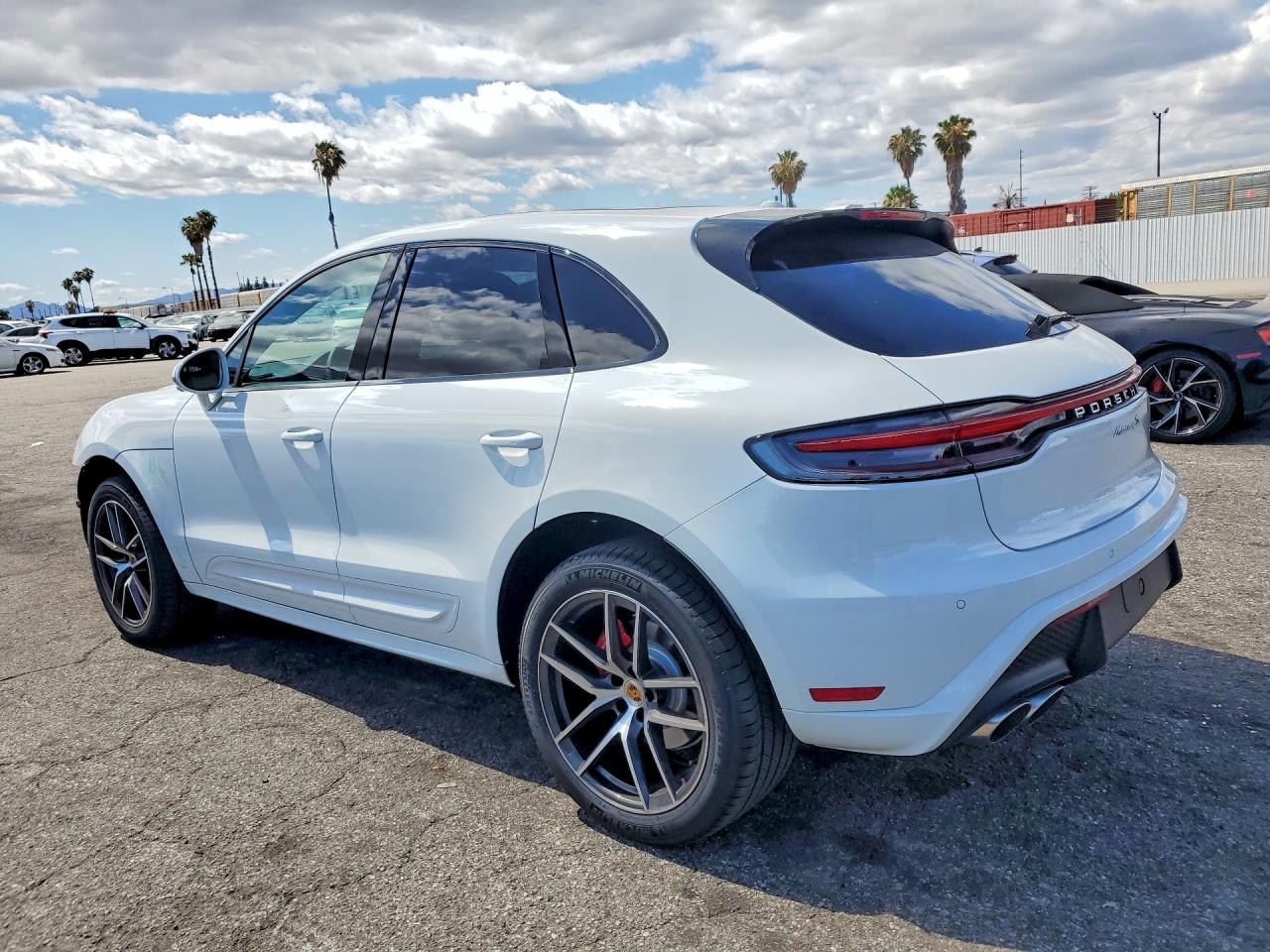 Porsche Macan S