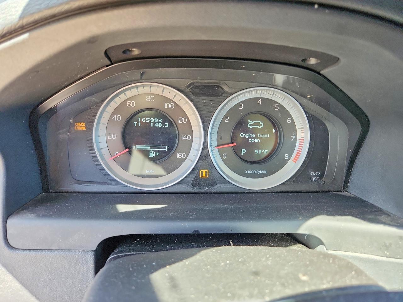 Volvo XC70 3.2