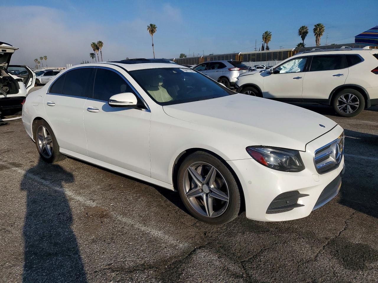 Mercedes-Benz E-Class 300