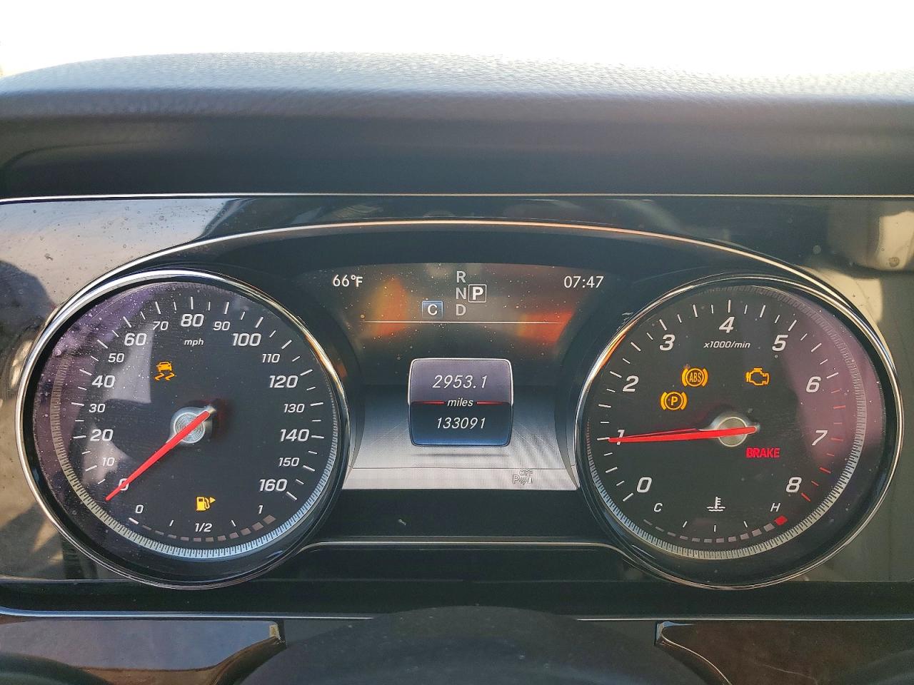 Mercedes-Benz E-Class 300