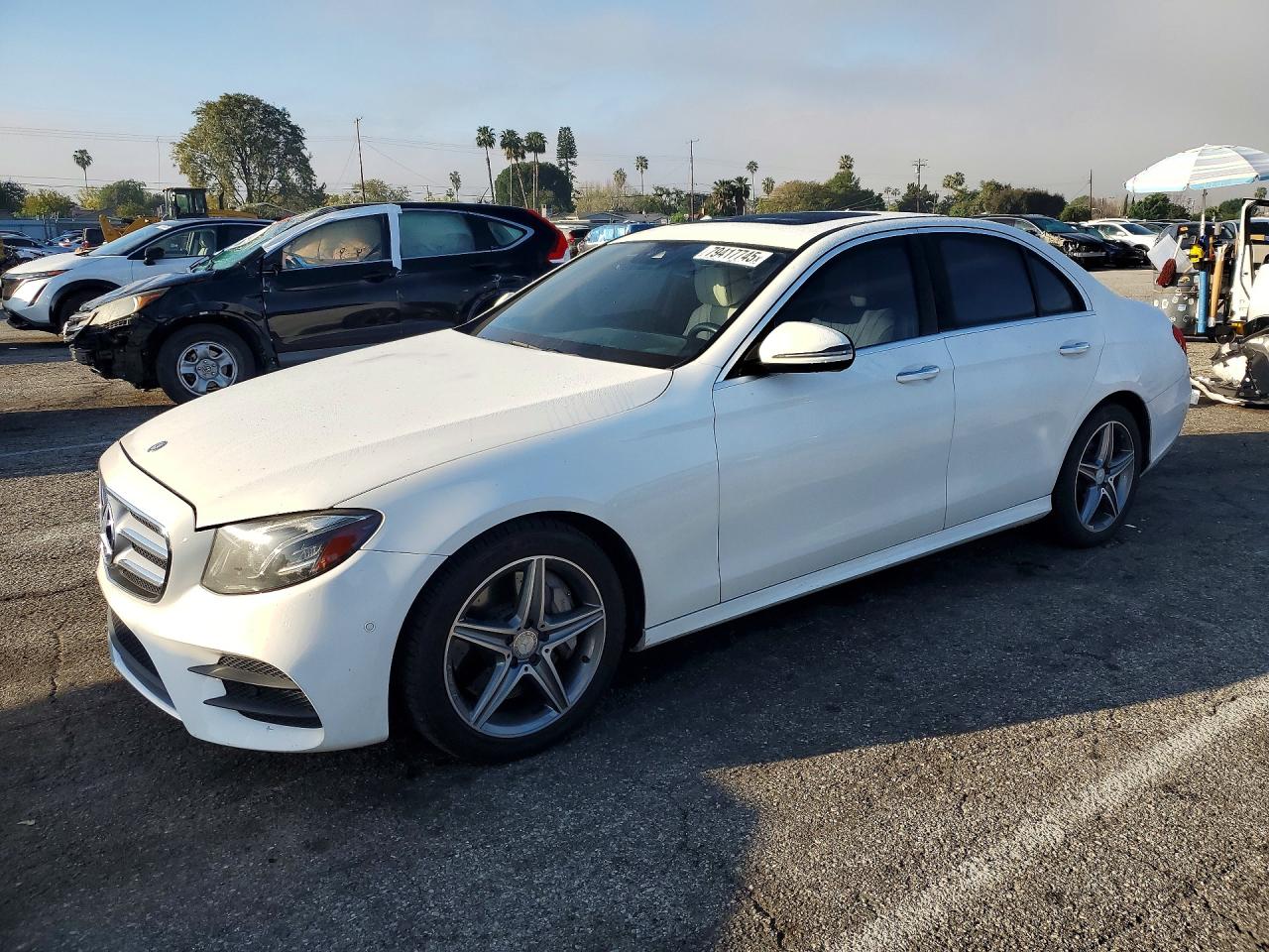 Salvage Mercedes-Benz E-Class Image