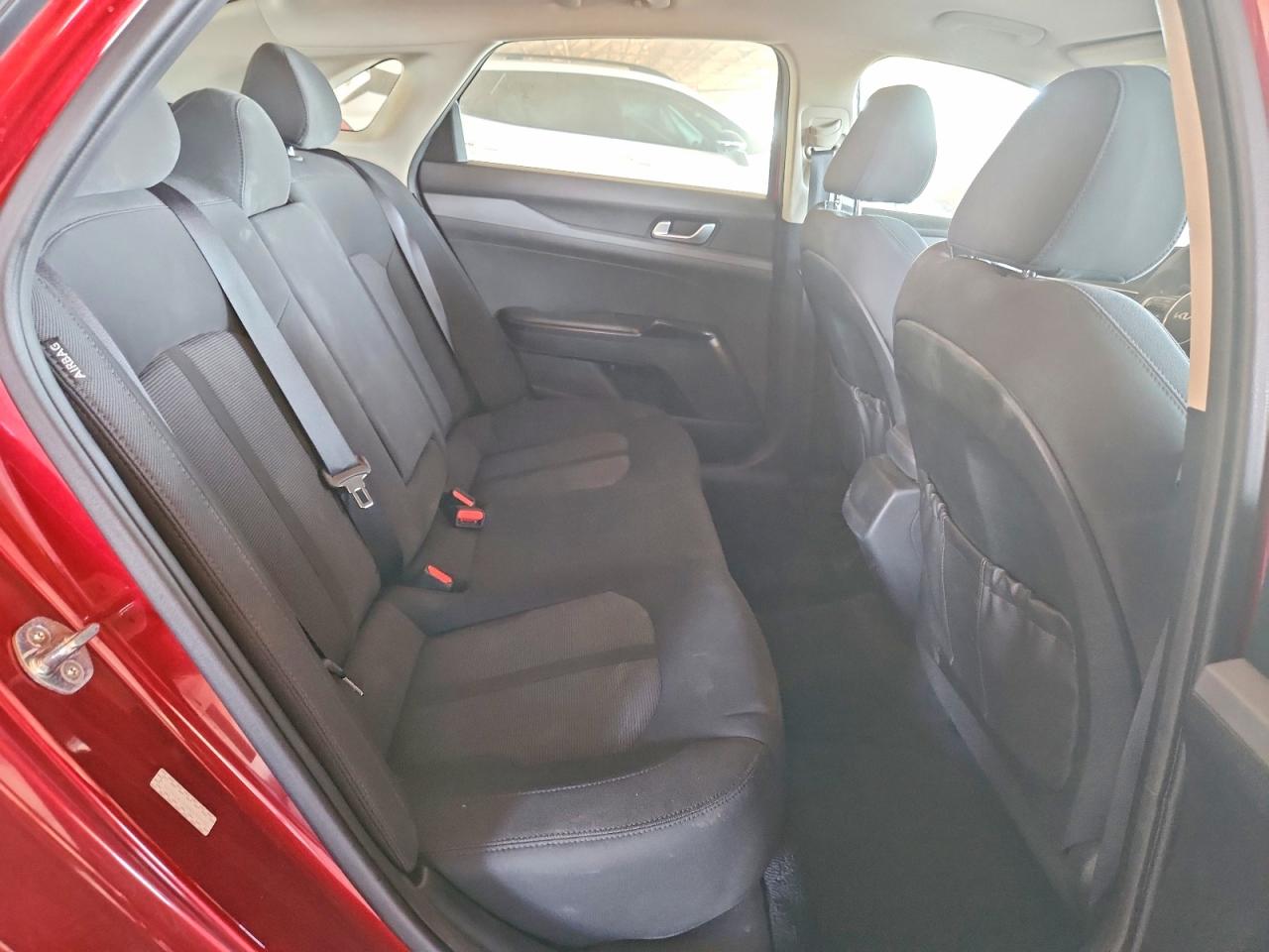 Kia K5 Lxs
