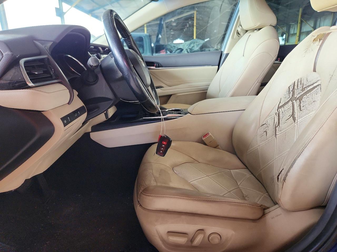 Toyota Camry Xle