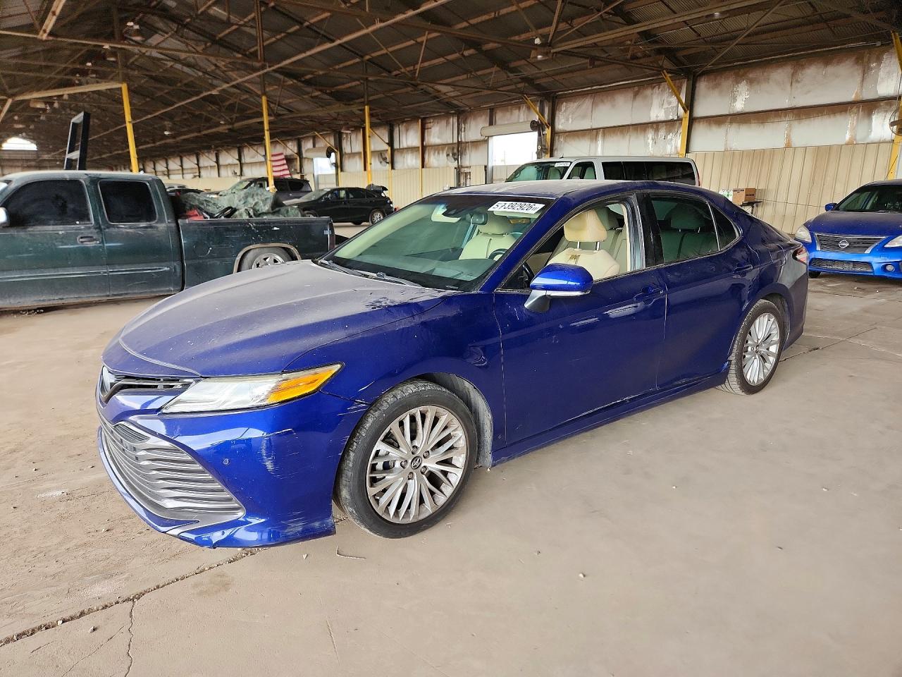 Salvage Toyota Camry Image