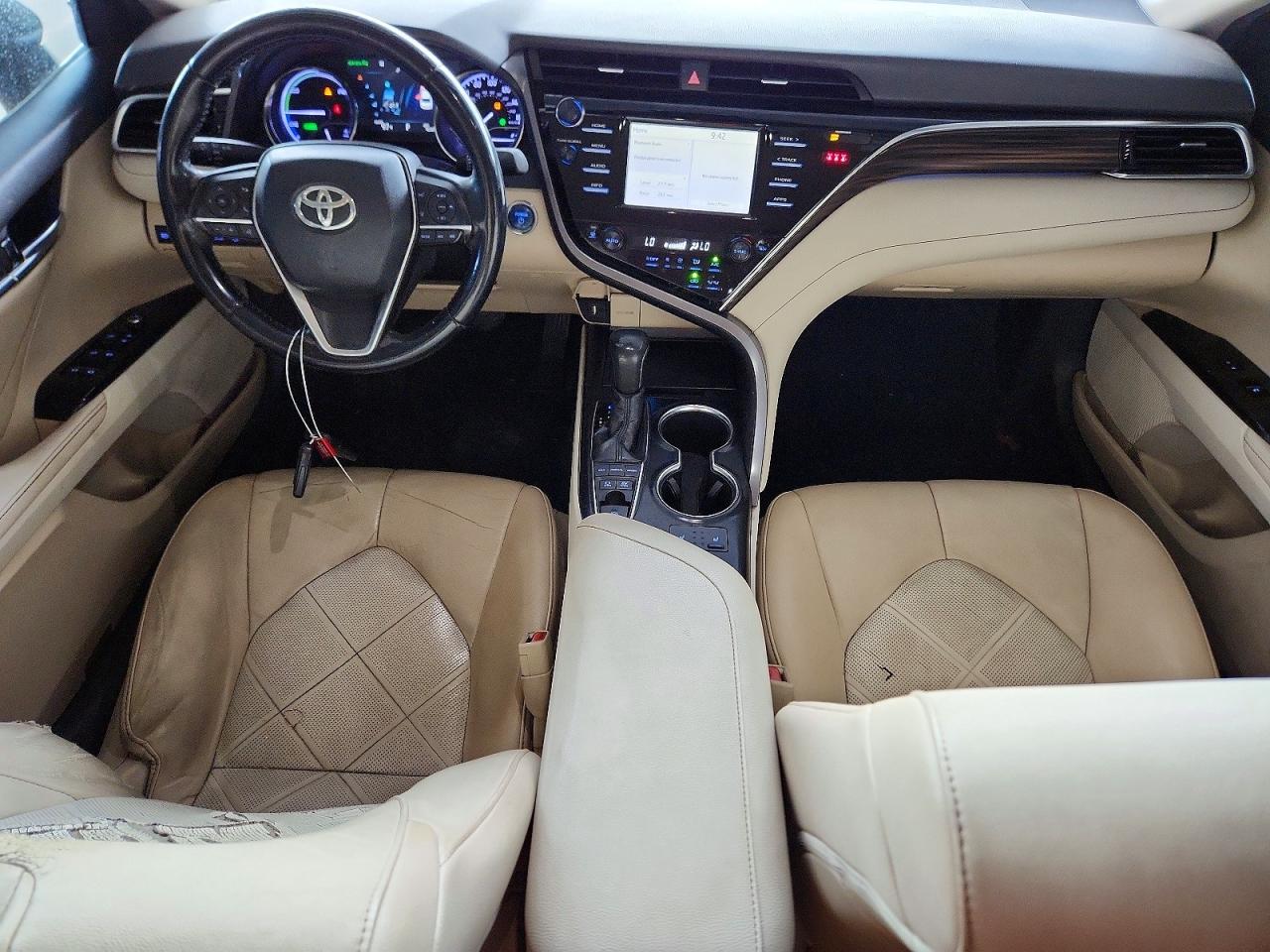 Toyota Camry Xle