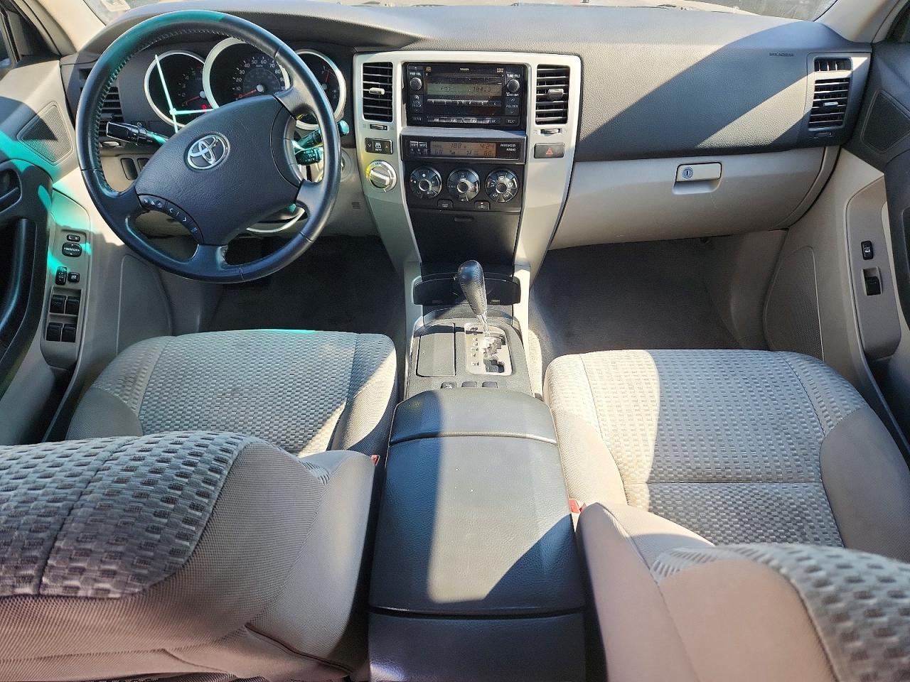 Toyota 4Runner Sr5
