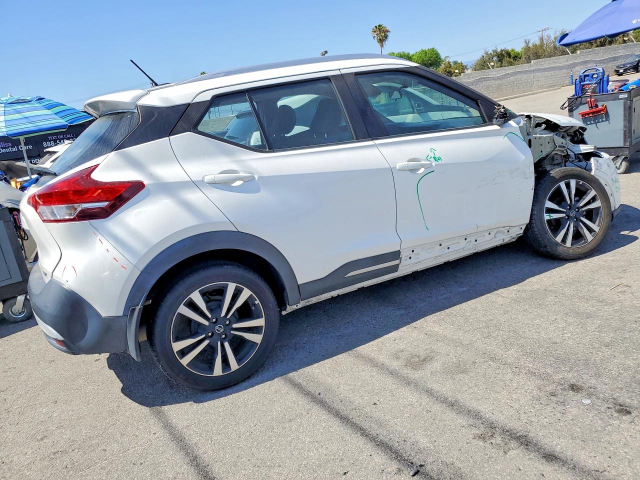 Nissan Kicks Sr