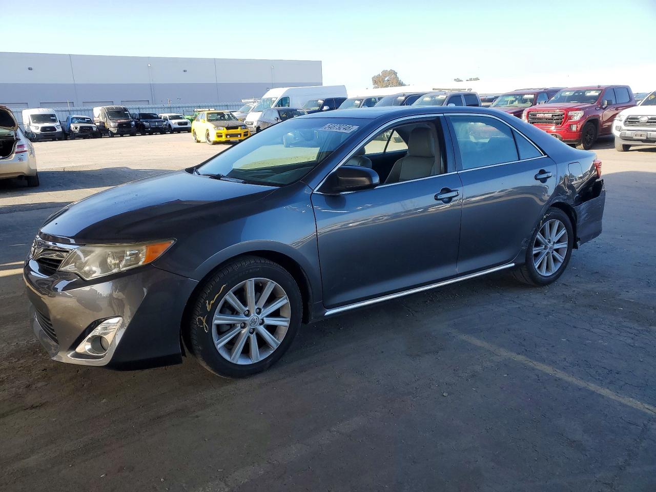 Salvage Toyota Camry Image