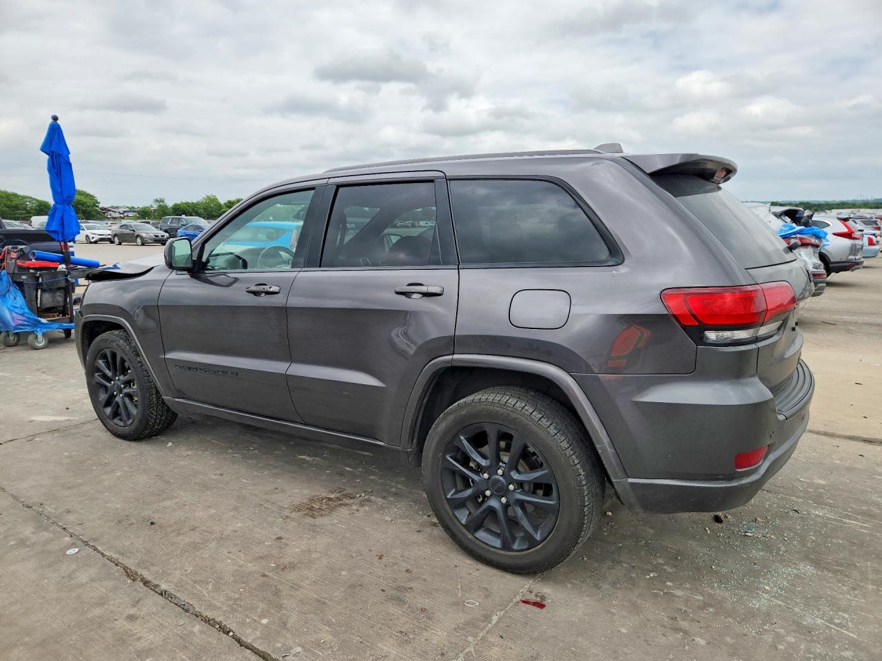 Jeep Grand Cherokee Laredo