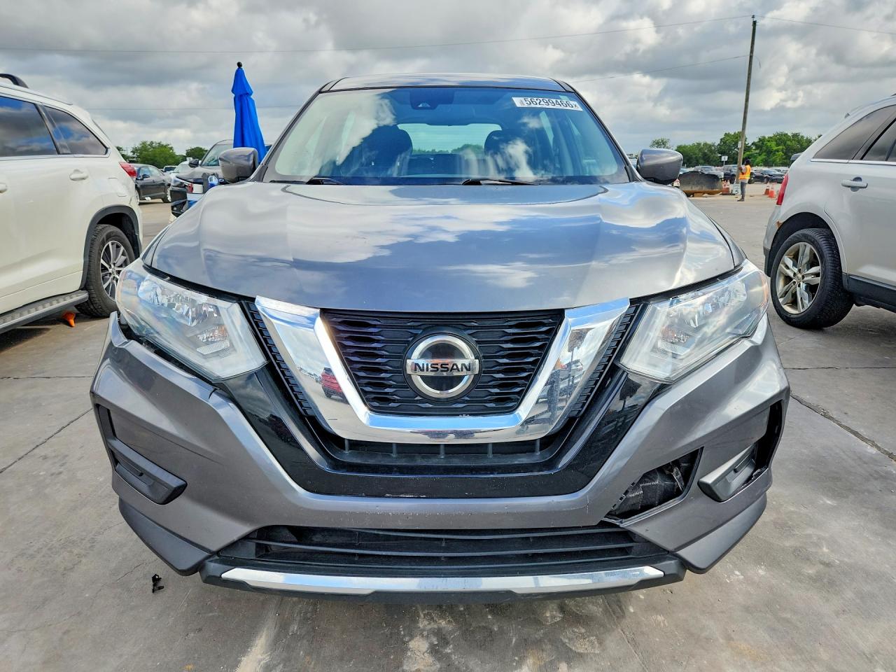 Nissan Rogue S