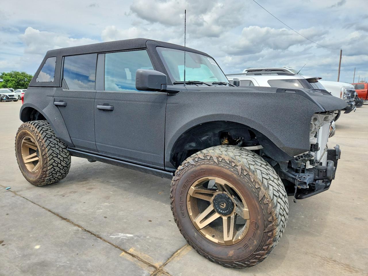 Ford Bronco Base