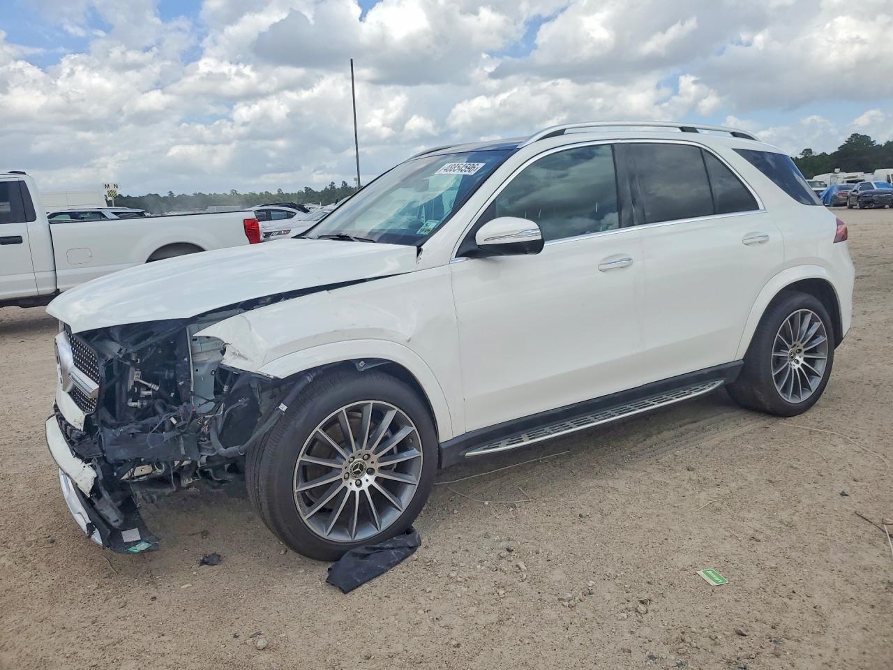 Salvage Mercedes-Benz GLE Image