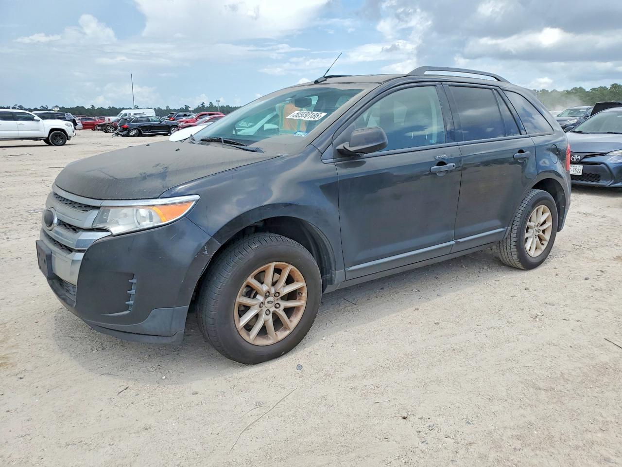 Salvage Ford Edge Image