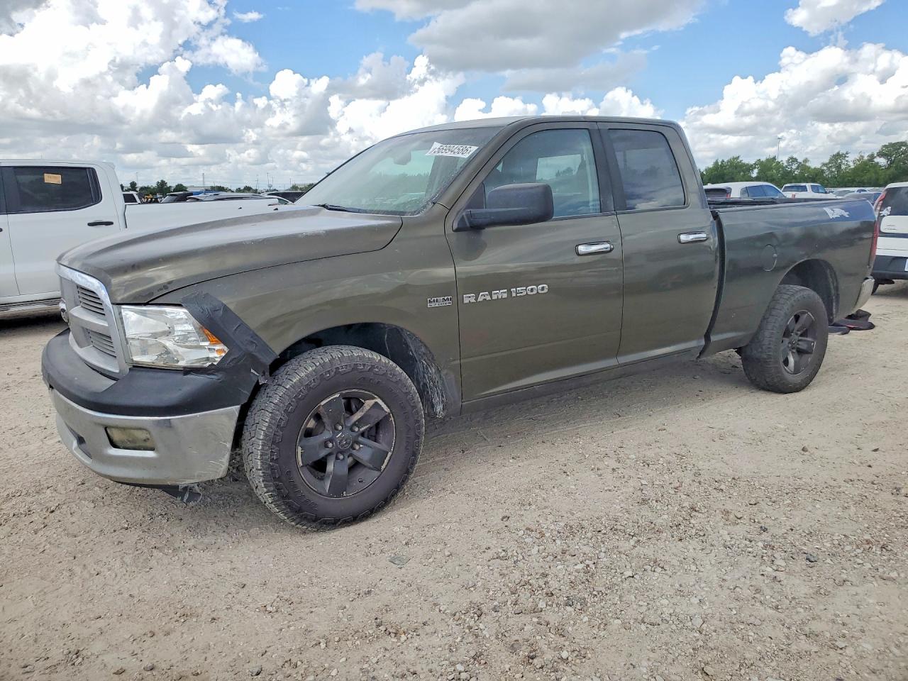 Salvage Dodge Ram 1500 Image
