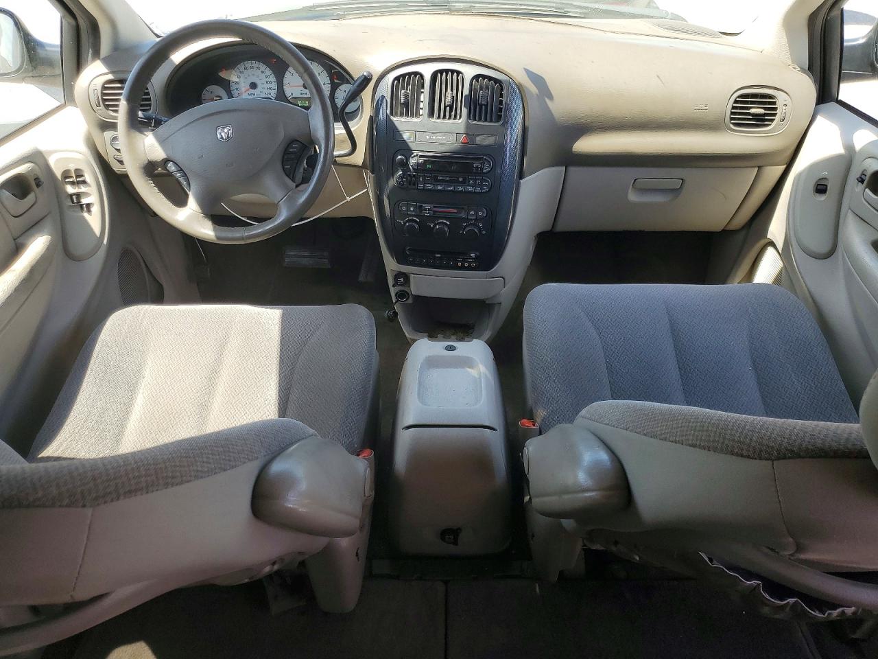 Dodge Caravan Sxt