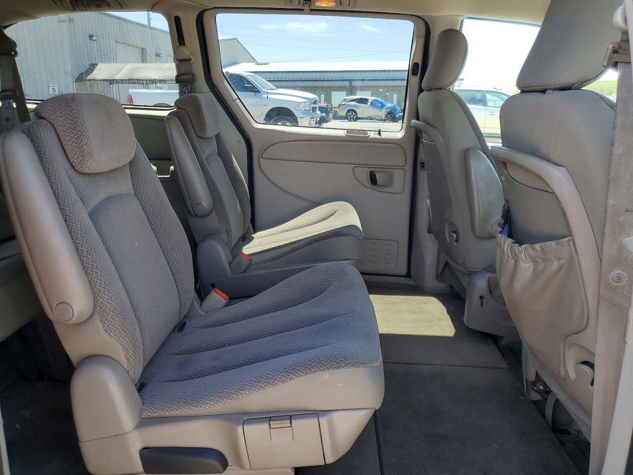 Dodge Caravan Sxt
