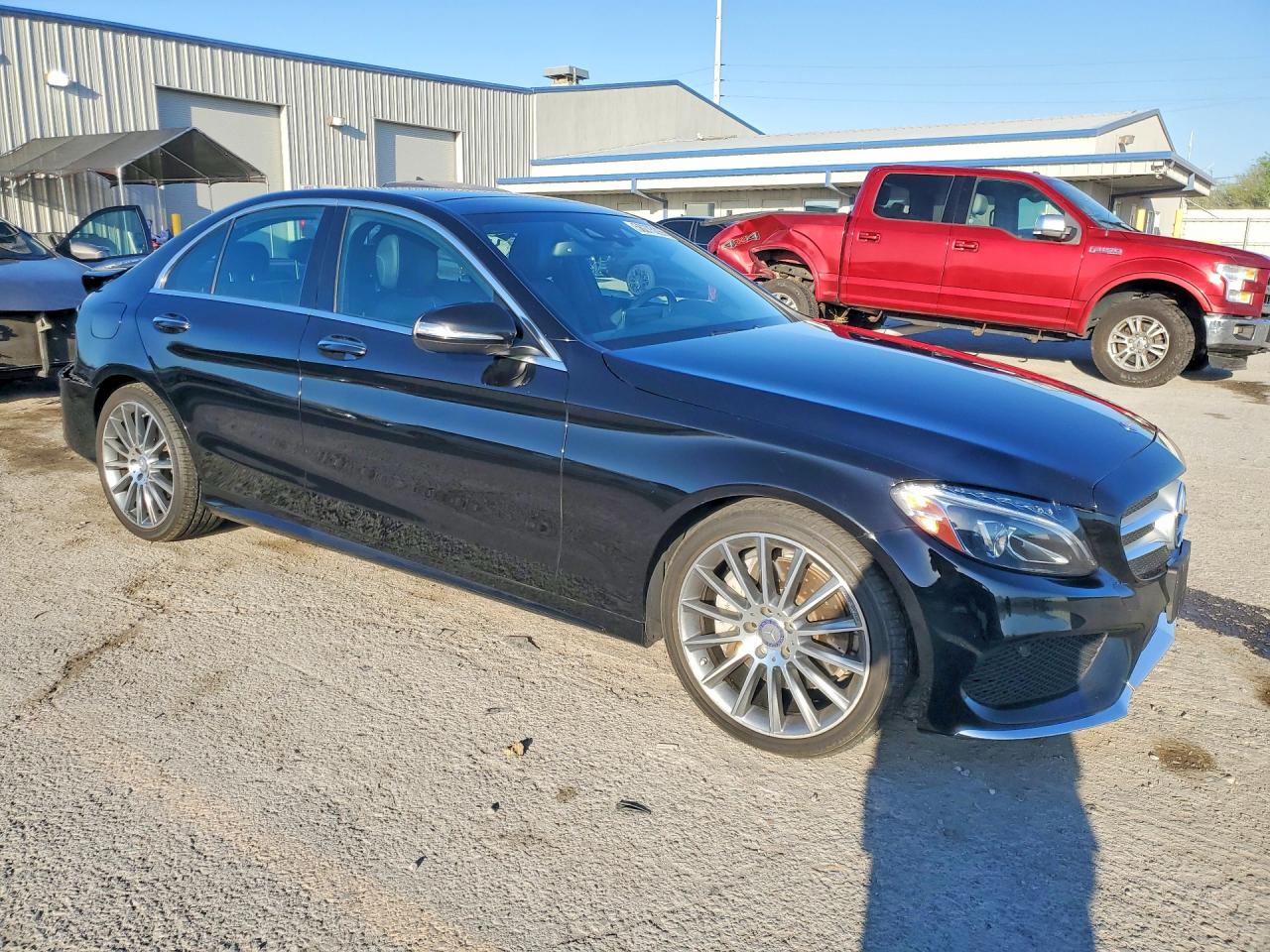 Mercedes-Benz C-Class 400 4matic