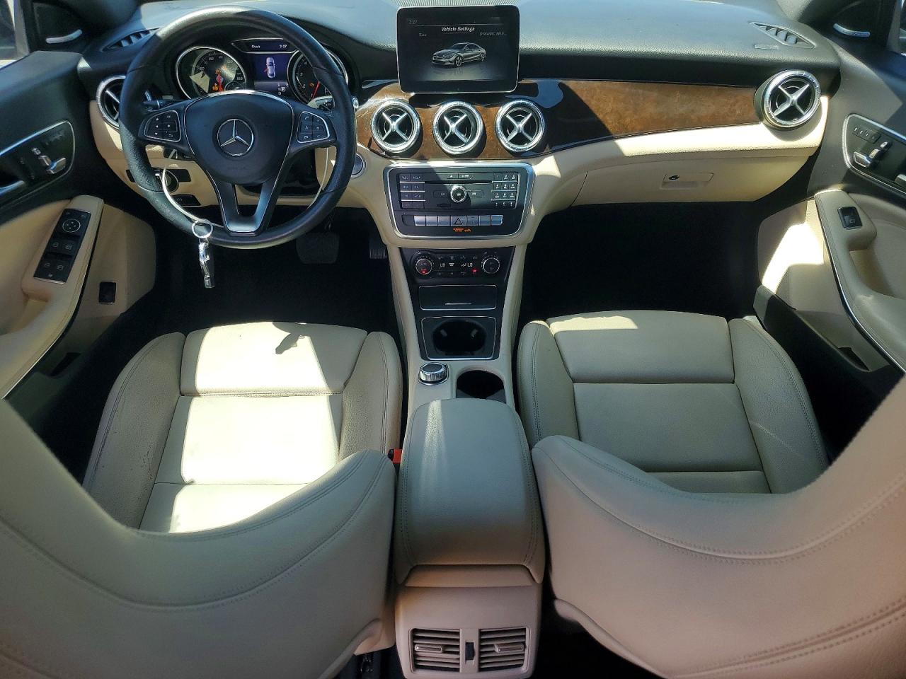Mercedes-Benz Cla-class 250