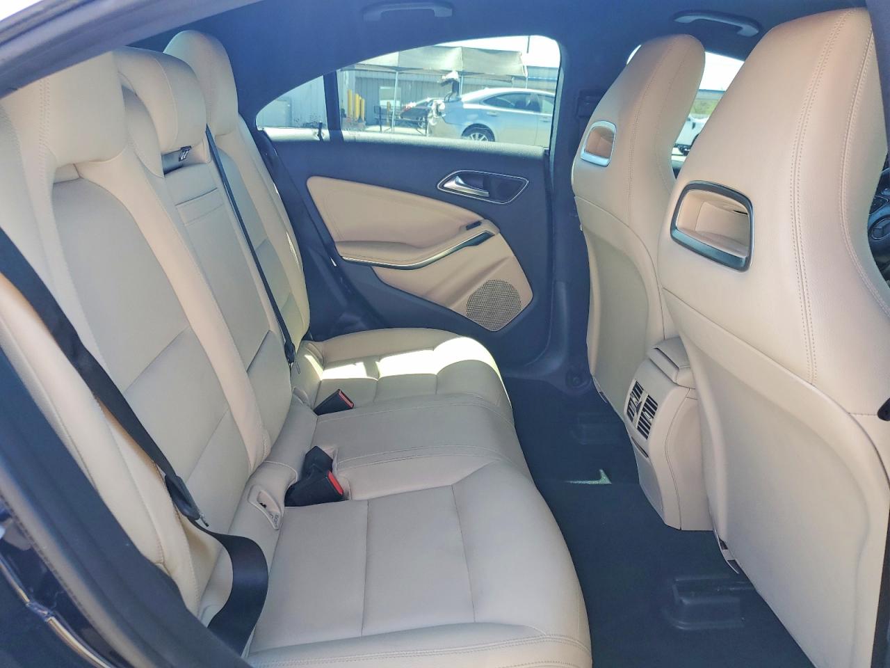 Mercedes-Benz Cla-class 250