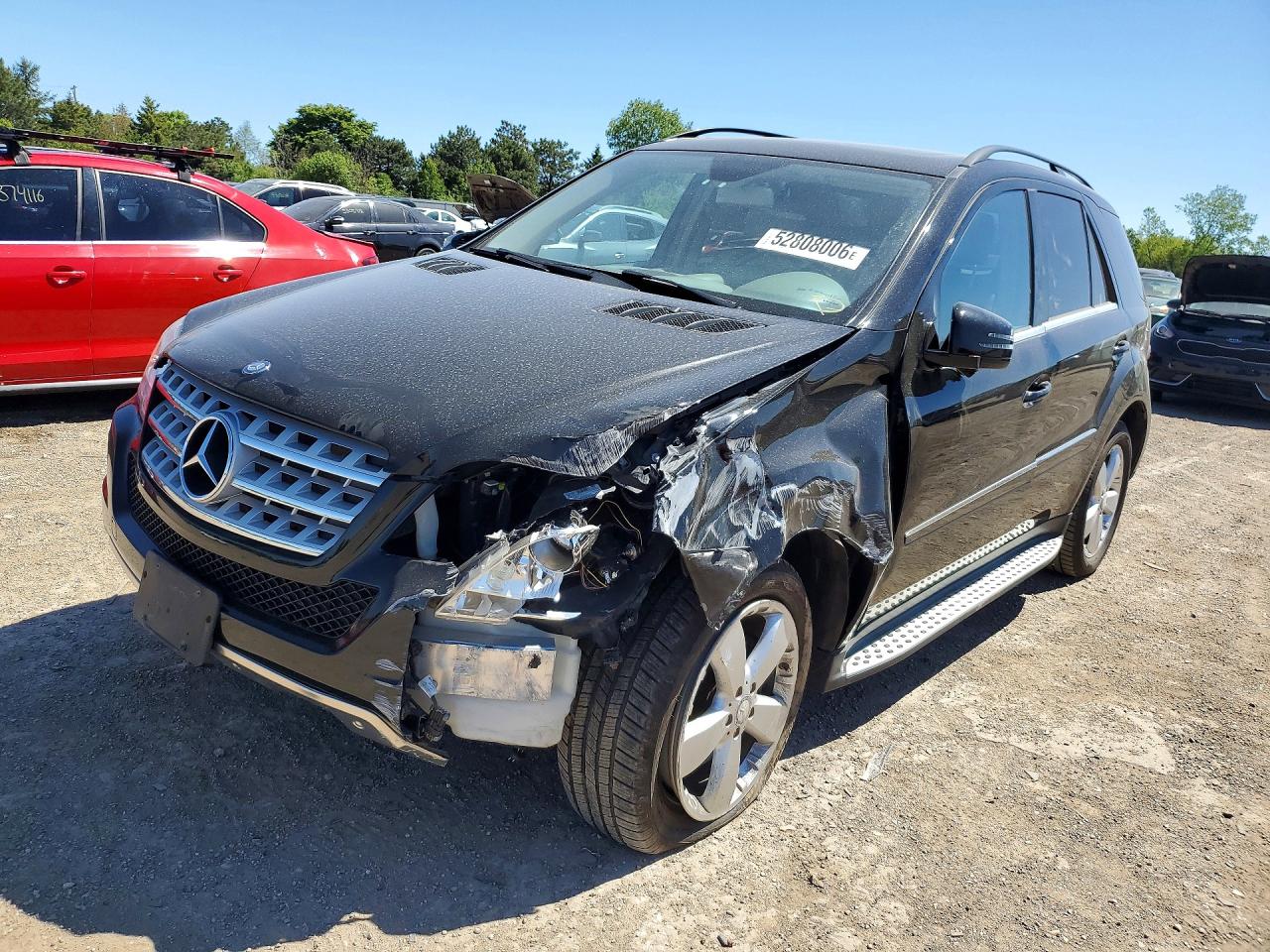 Salvage Mercedes-Benz M-Class Image