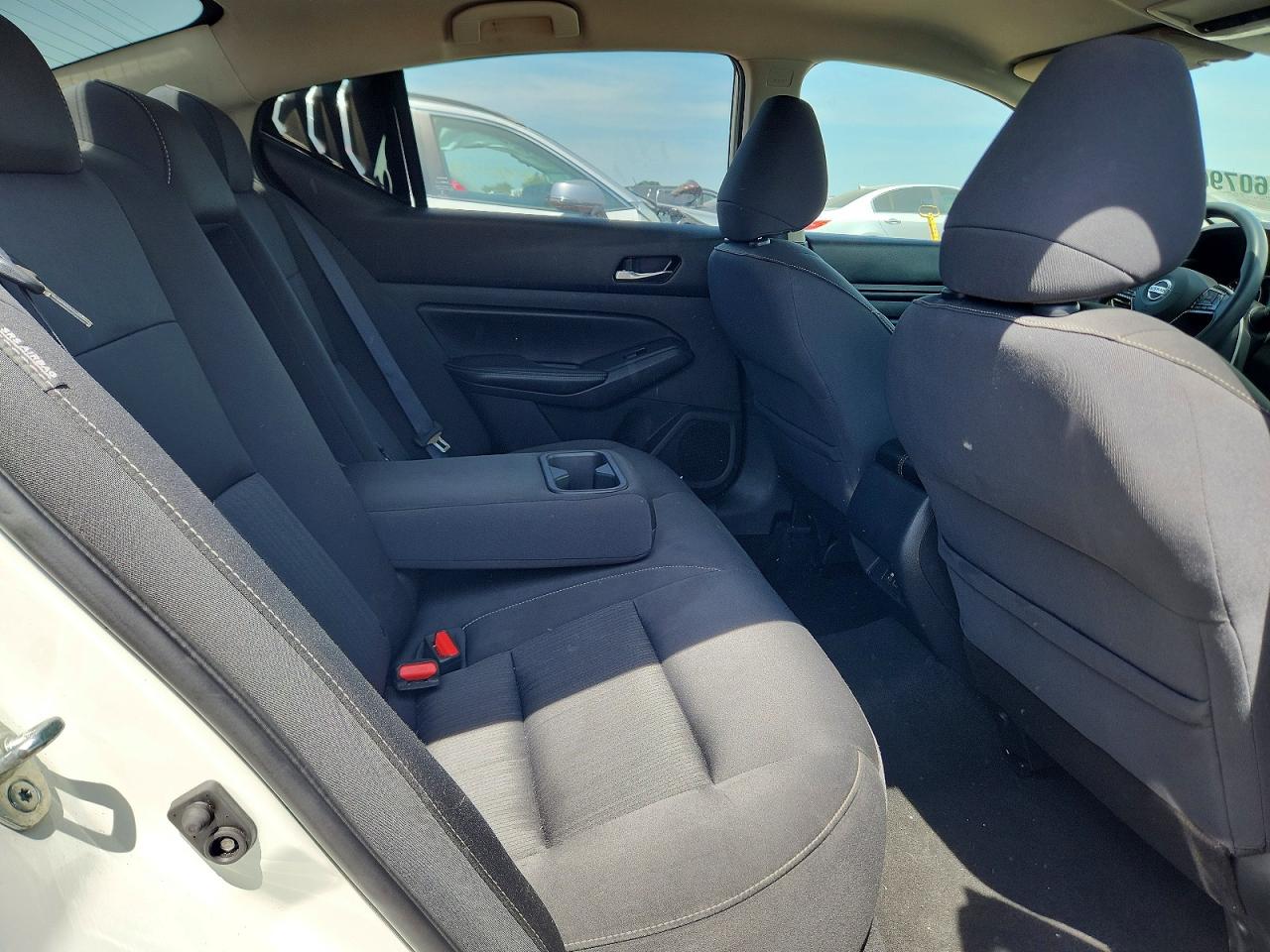 Nissan Altima S