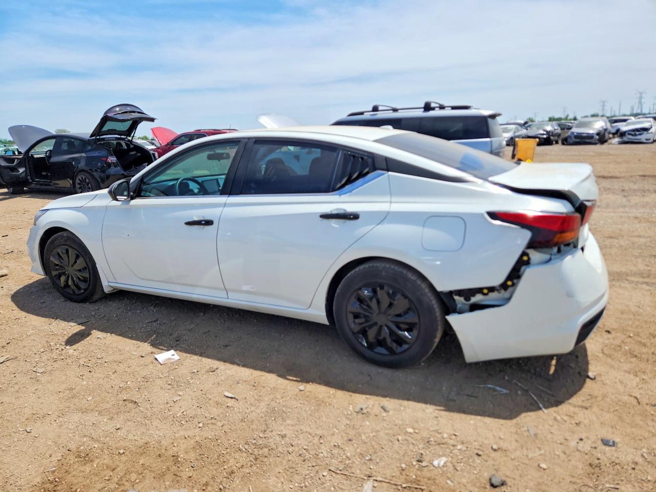 Nissan Altima S
