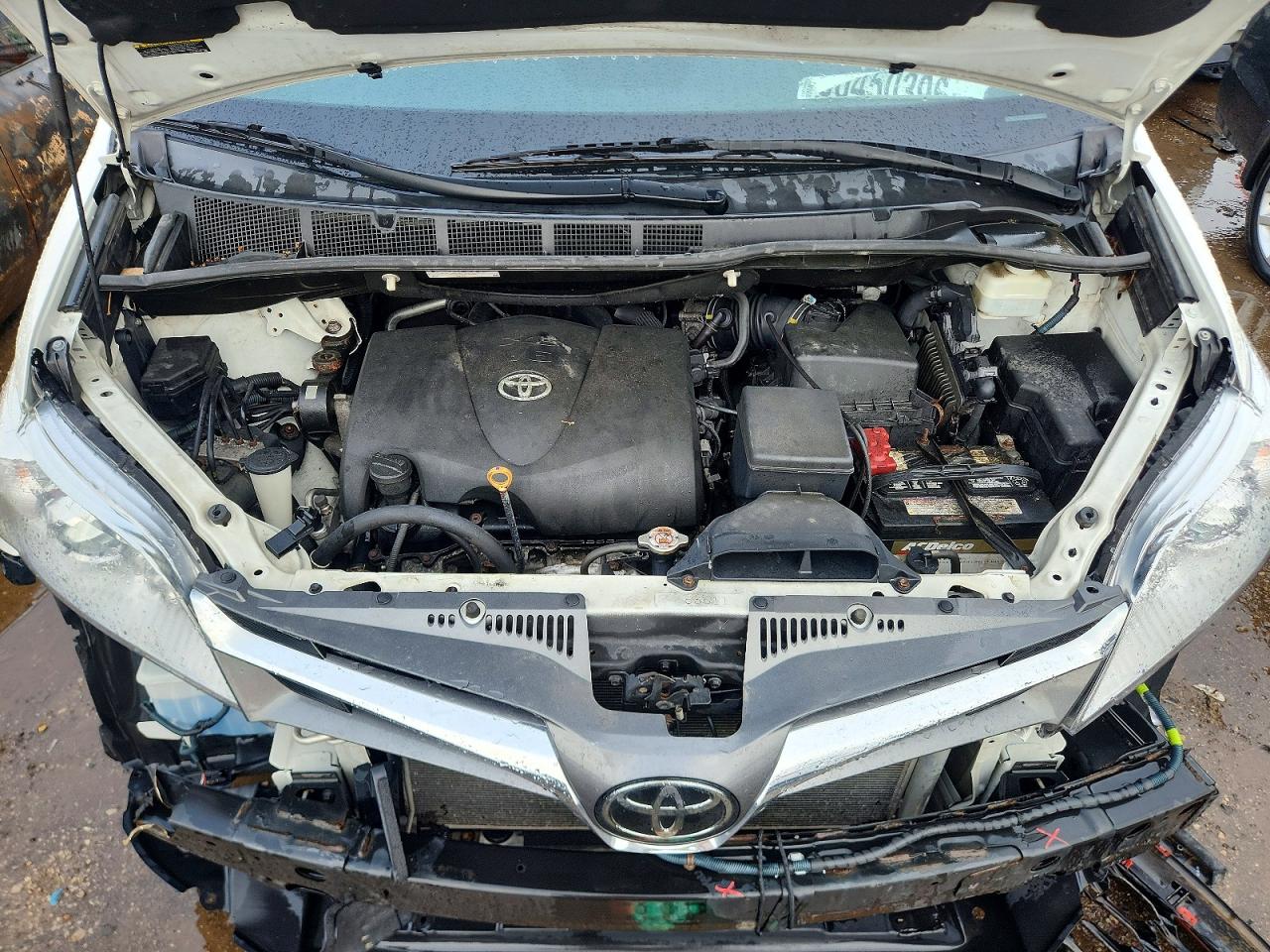 Toyota Sienna Xle 8-passenger