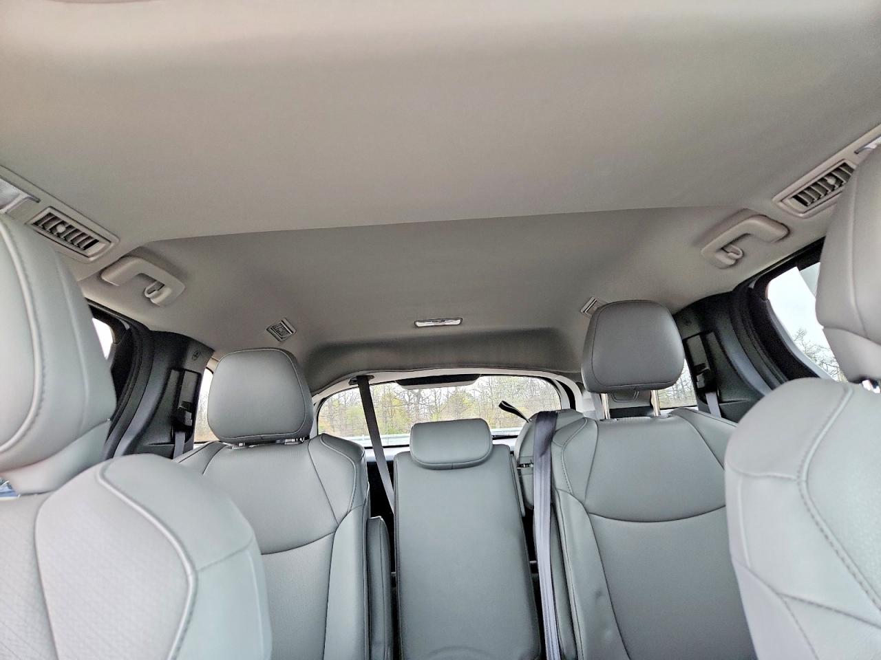 Toyota Sienna Xle 8-passenger