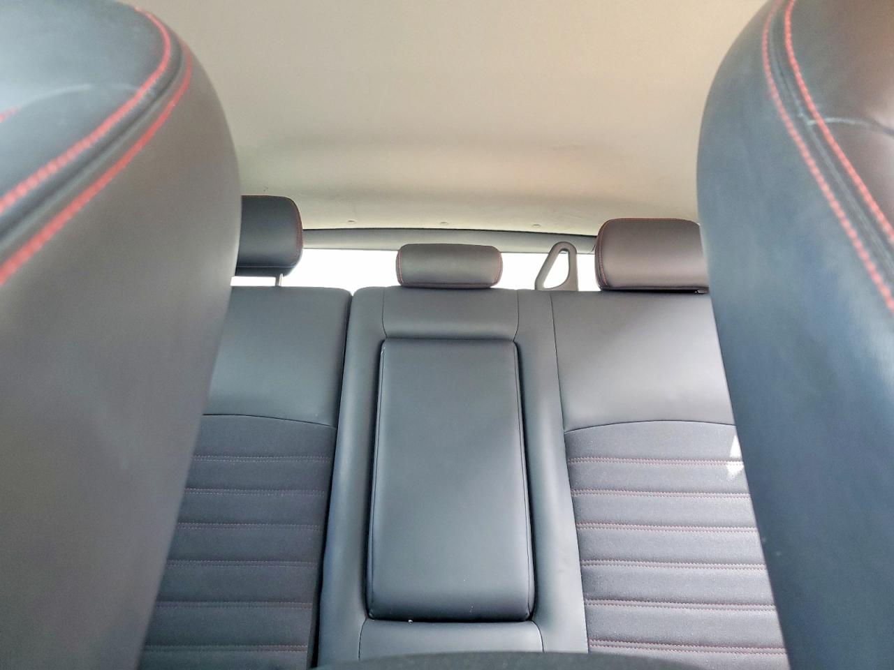Mitsubishi Outlander S