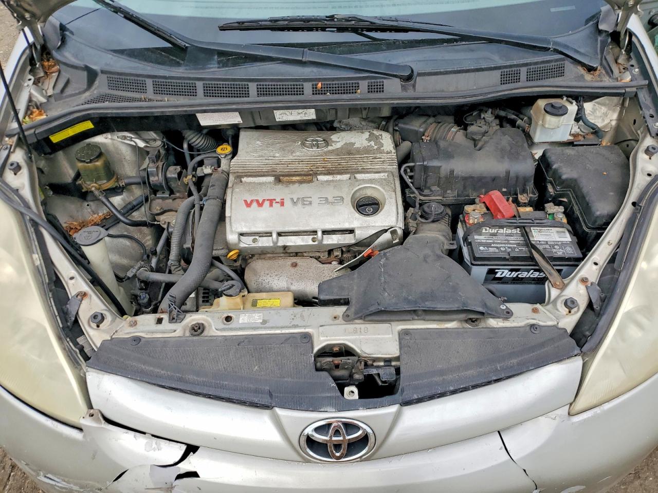 Toyota Sienna Le 7 Passenger