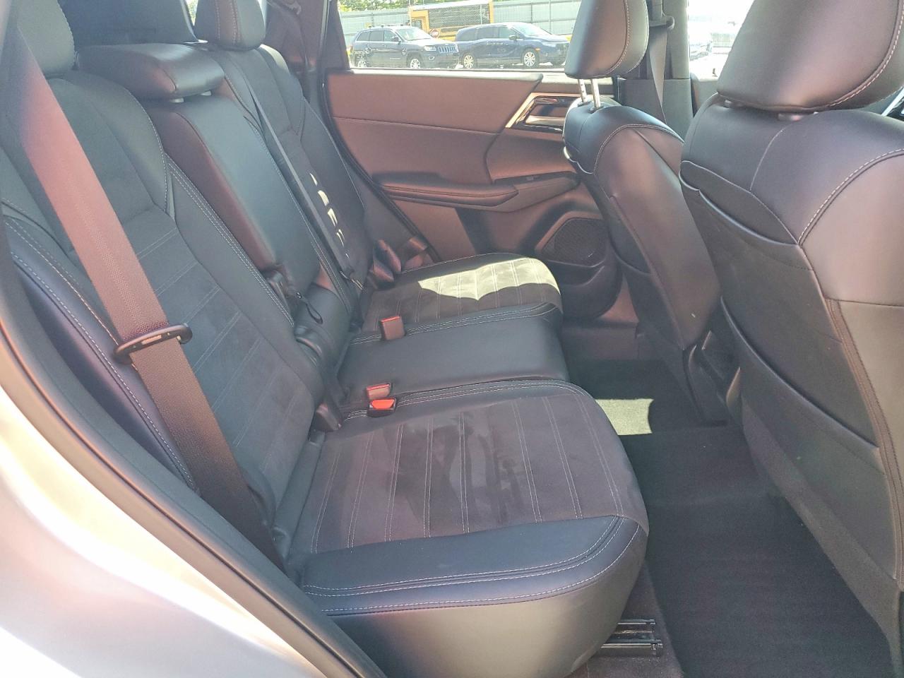 Mitsubishi Outlander Se