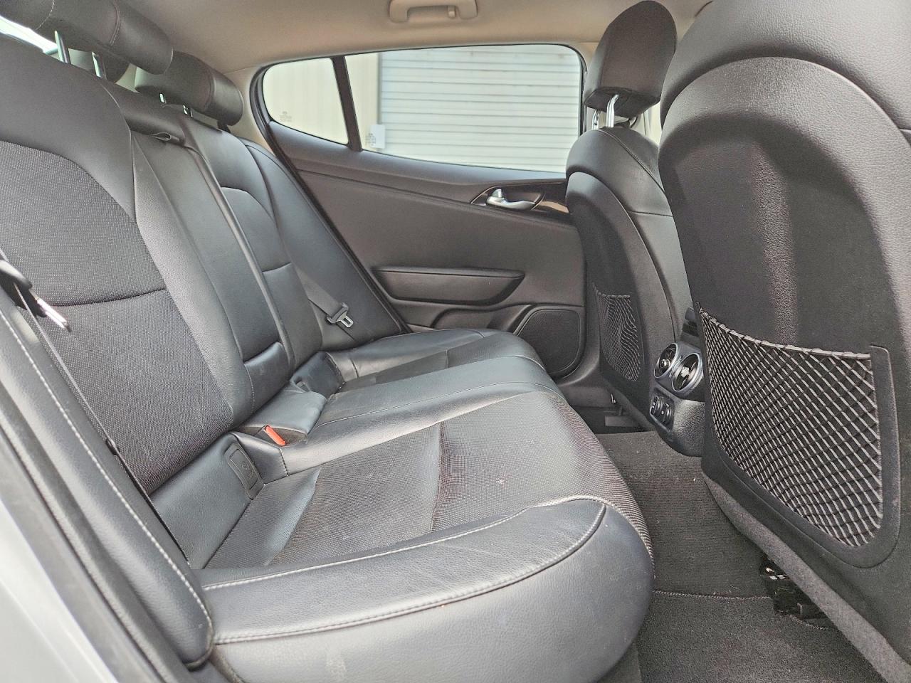 Kia Stinger Ba Base