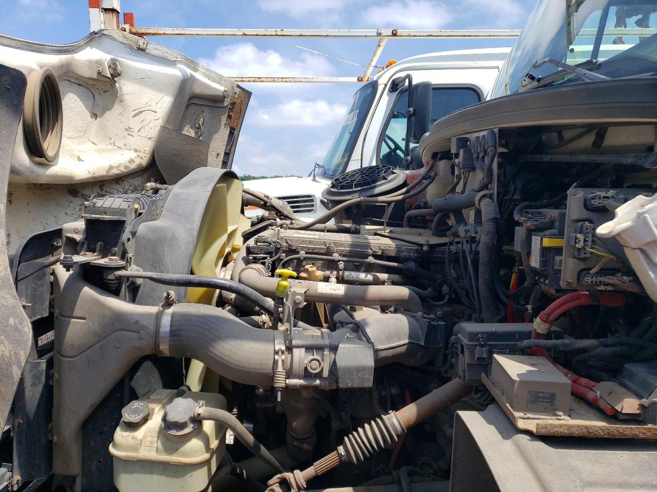 Freightliner 114sd
