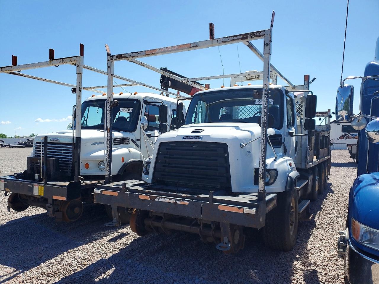 Freightliner 114sd