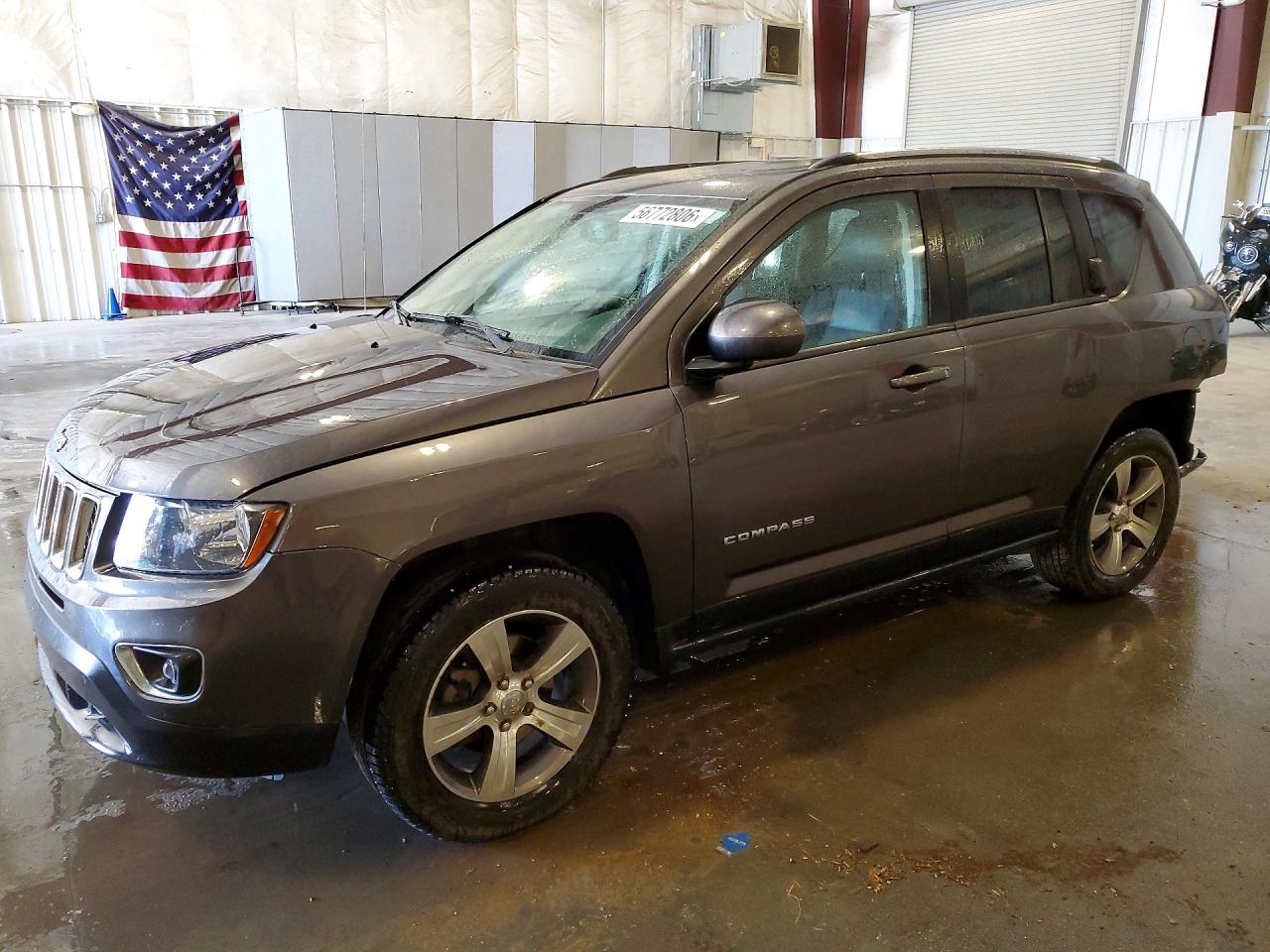 Salvage Jeep Compass Image