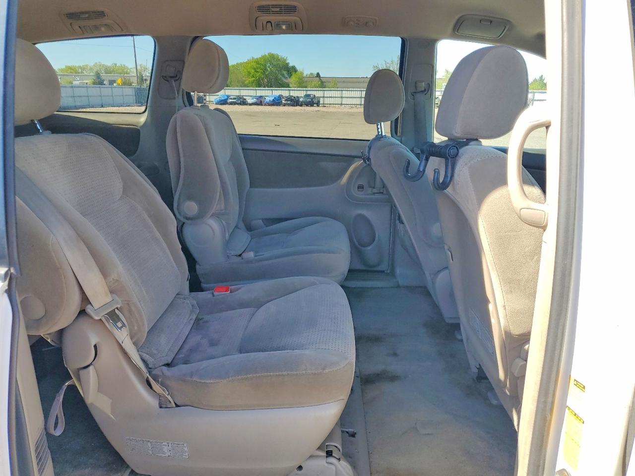 Toyota Sienna Le 7-passenger