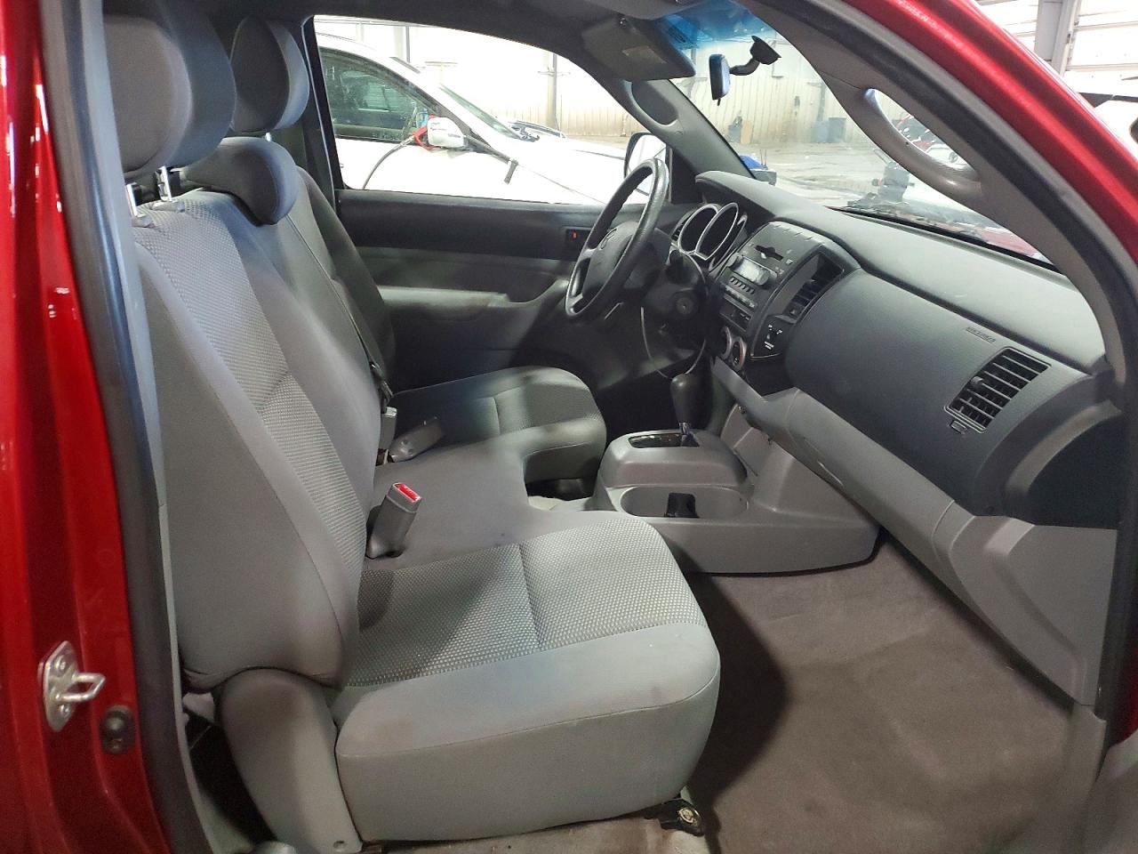 Toyota Tacoma Base