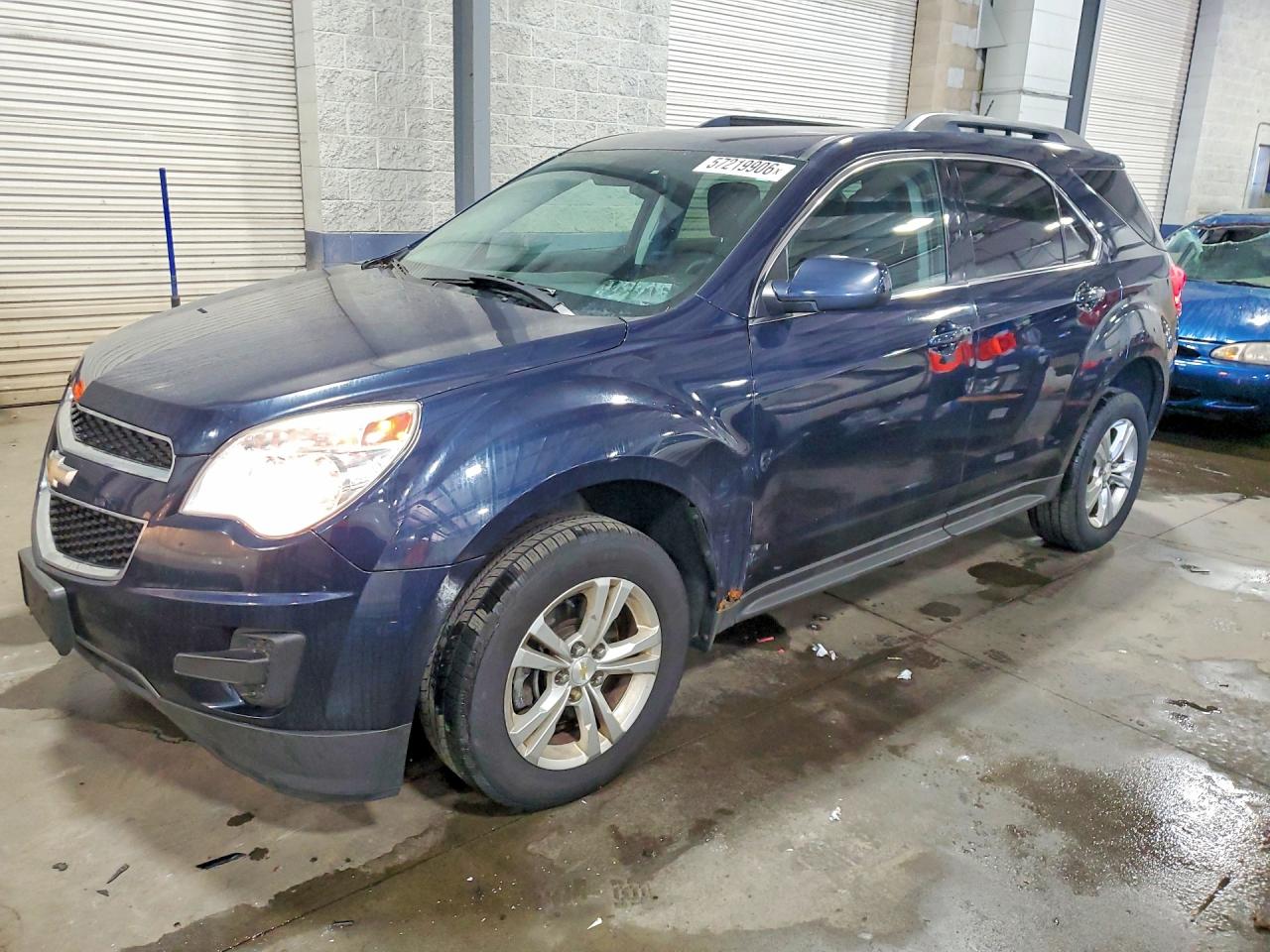 Salvage Chevrolet Equinox Image