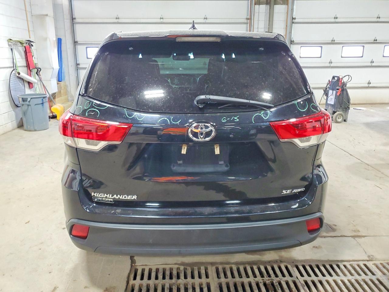 Toyota Highlander Se