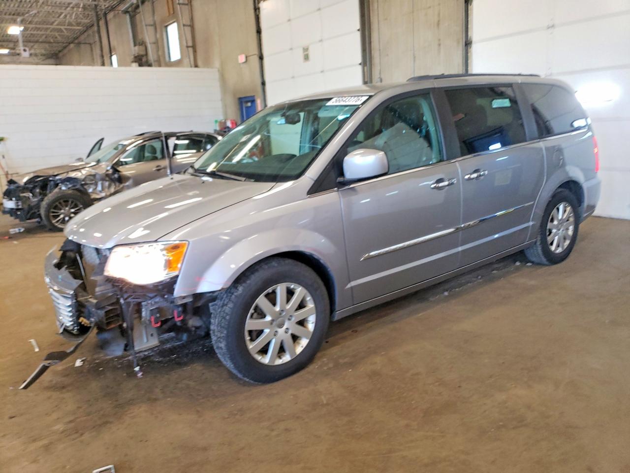 Salvage Chrysler Minivan Image