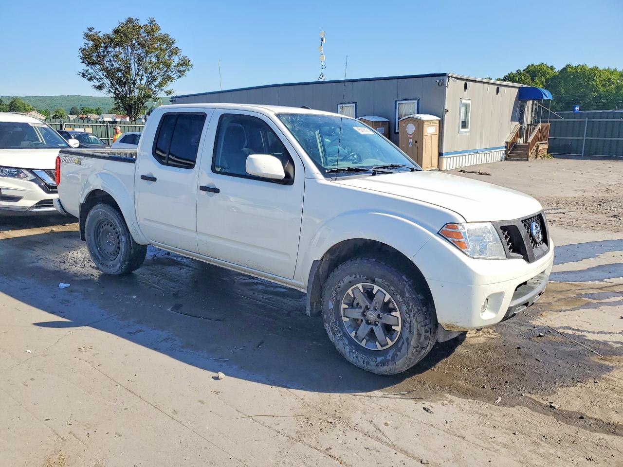Nissan Frontier Pro-4x