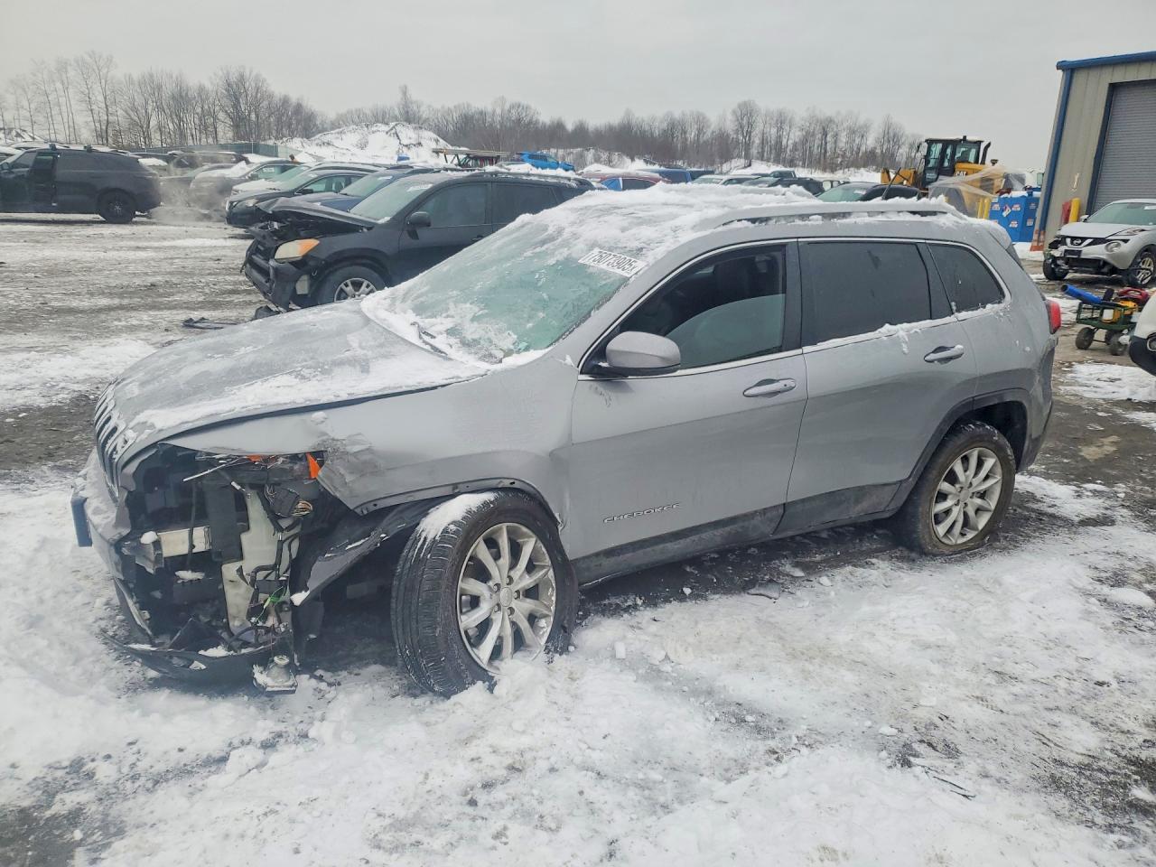 Salvage Jeep Cherokee Image