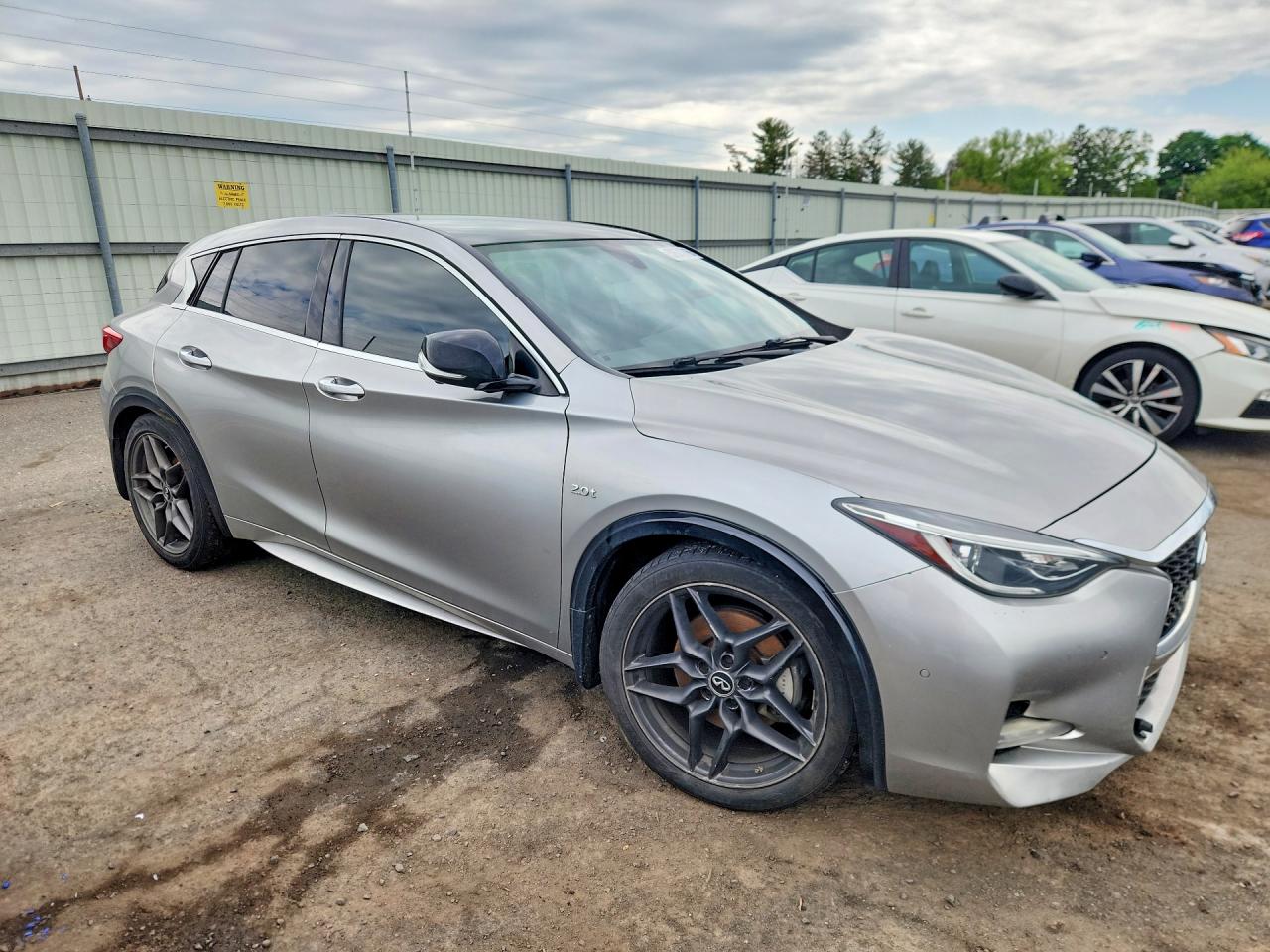 INFINITI Qx Sport