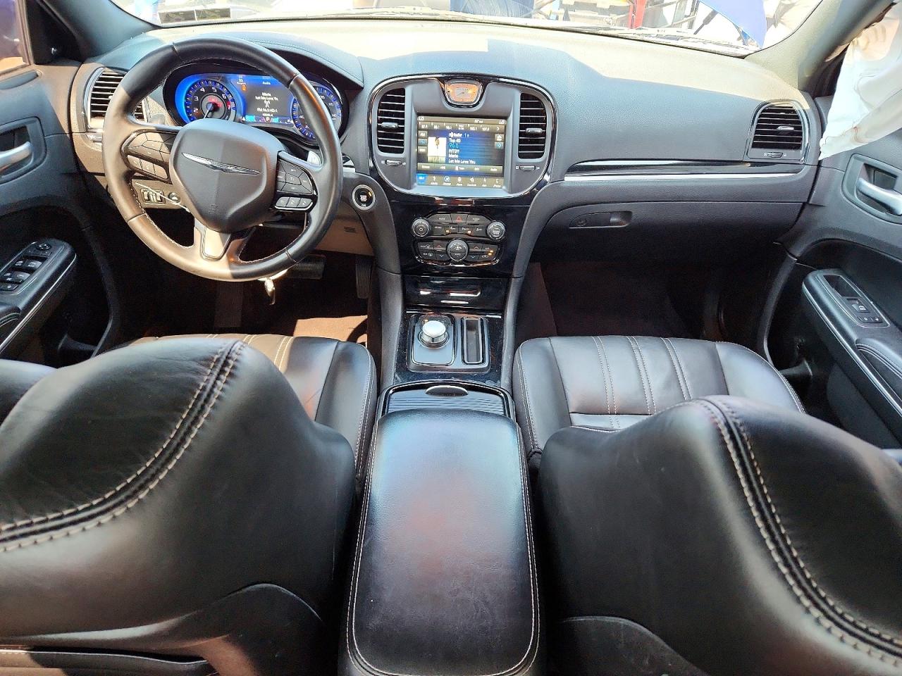 Chrysler 300 S