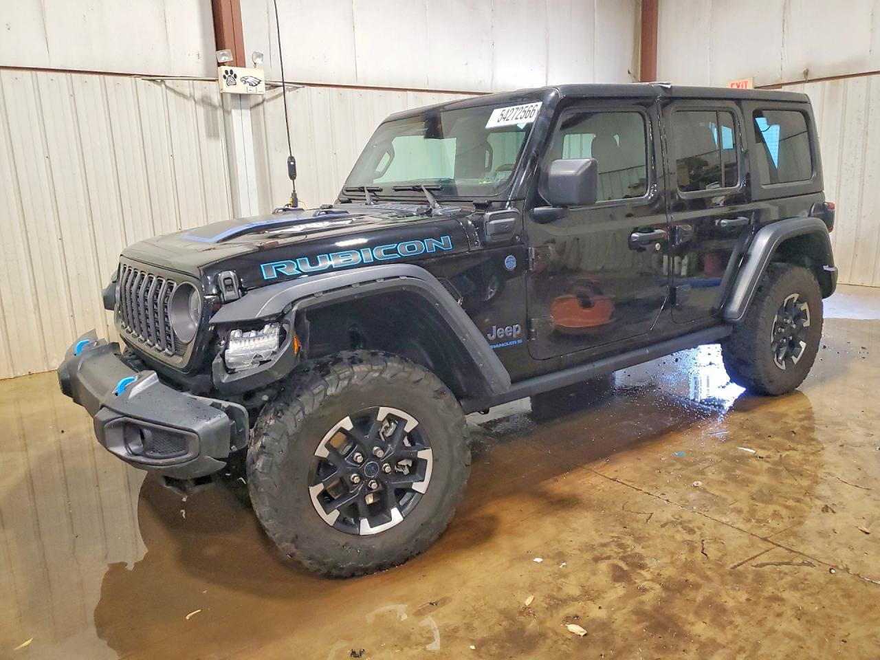 Salvage Jeep Wrangler Image